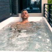 Load image into Gallery viewer, Revive Plunge Acrylic Plunge & Chiller