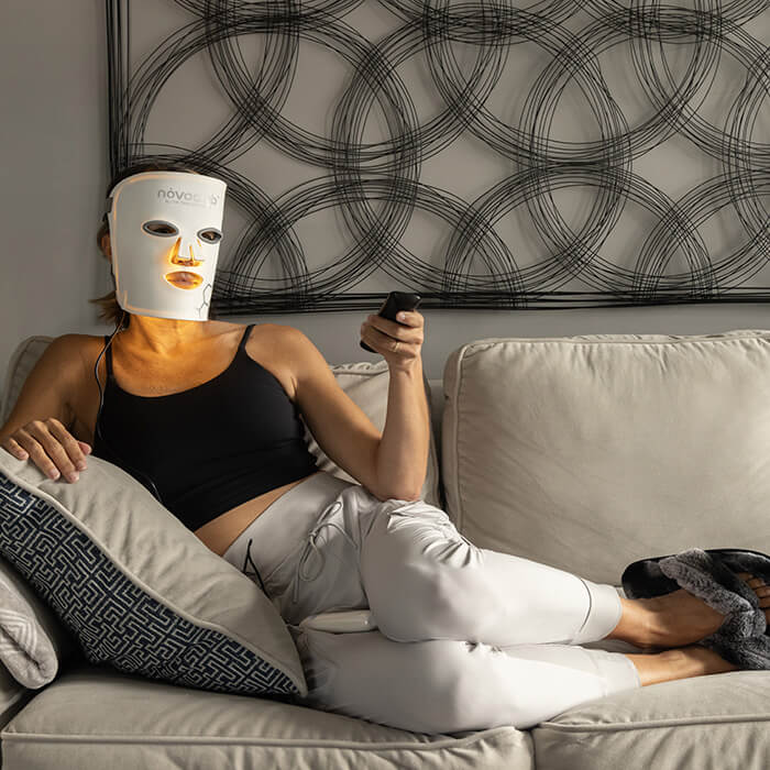Load image into Gallery viewer, Novaa Glow Therapy Mask