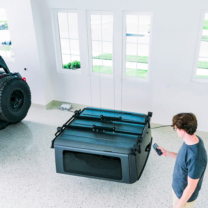 Load image into Gallery viewer, Bronco Hard Top Automotive Lifter - SmarterHome