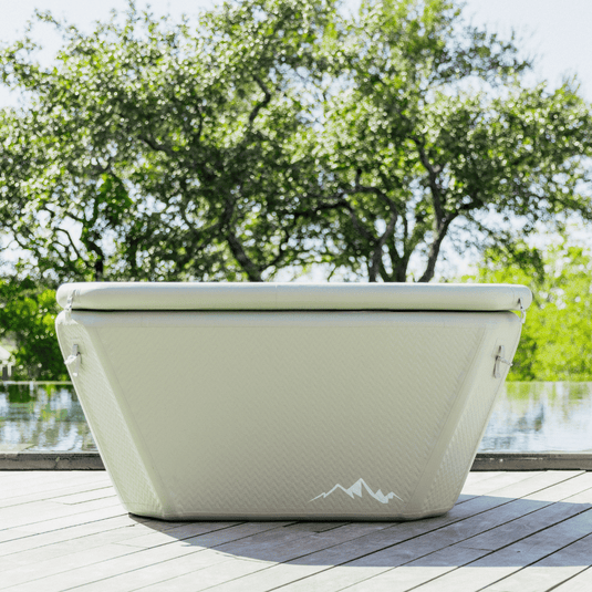 The Endurance Plunge Tub