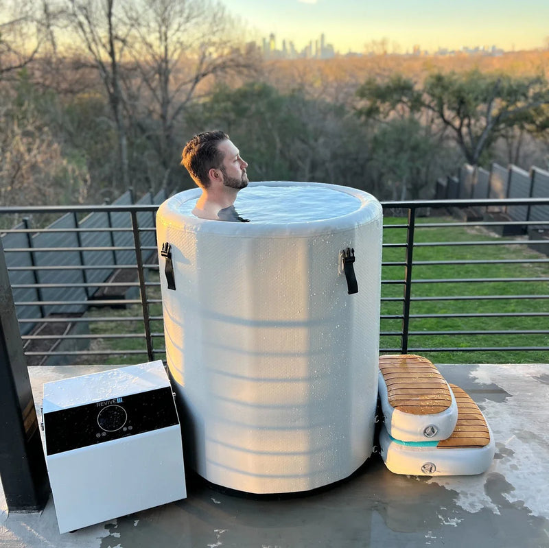 Load image into Gallery viewer, Revive Plunge Inflatable Barrel Plunge &amp; Chiller

