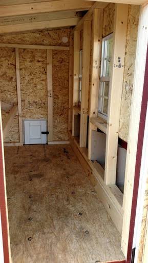 Load image into Gallery viewer, OverEZ Chicken Large Chicken Coop - Up to 15 Chickens
