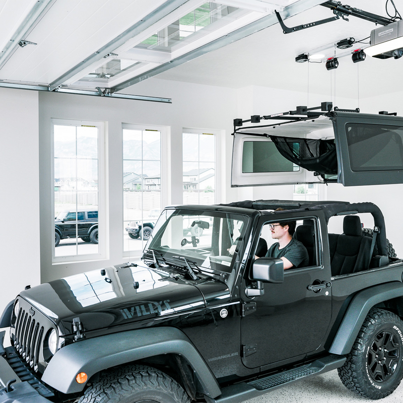 Load image into Gallery viewer, Wrangler Hard Top Automotive Lifter -SmarterHome
